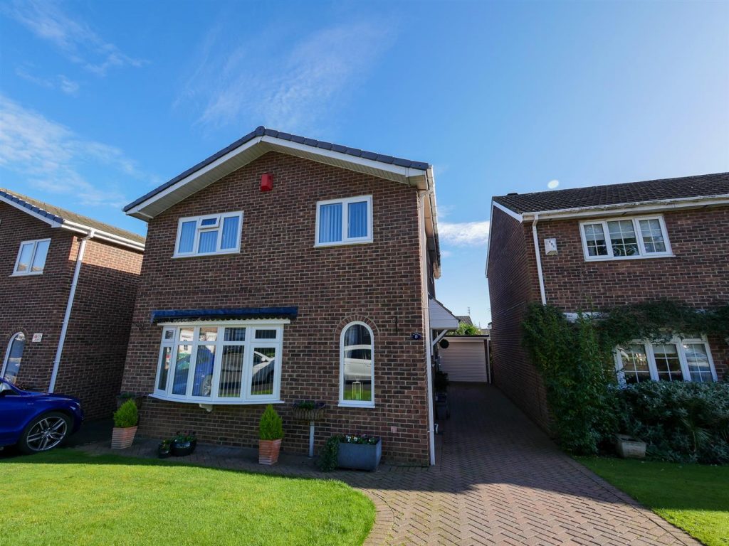 Deansfield Close, Chapel Garth, Sunderland Michael Hodgson