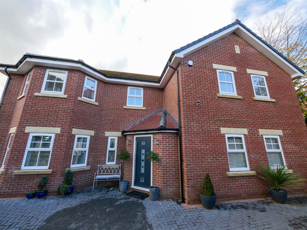 Steep Hill, Middle Herrington, Sunderland Michael Hodgson