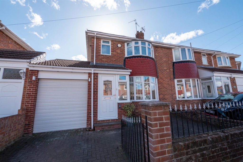 Lunedale Avenue, Seaburn Dene, Sunderland Michael Hodgson