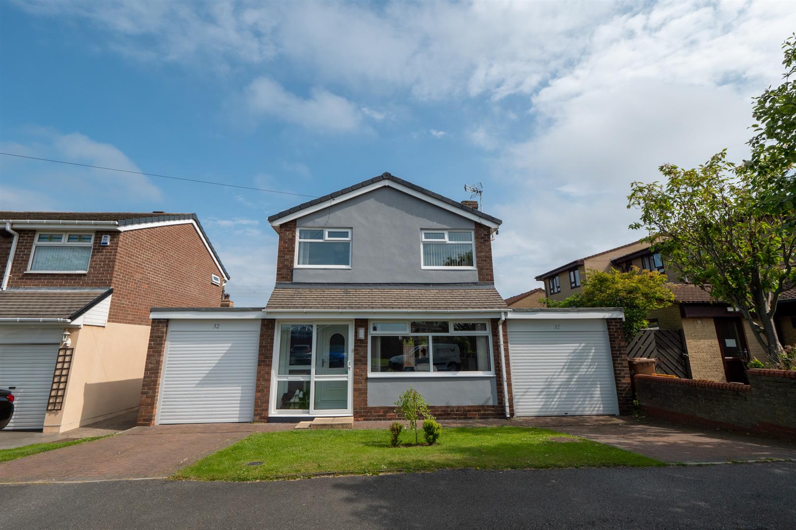 Oakfield Close, East Herrington, Sunderland Michael Hodgson